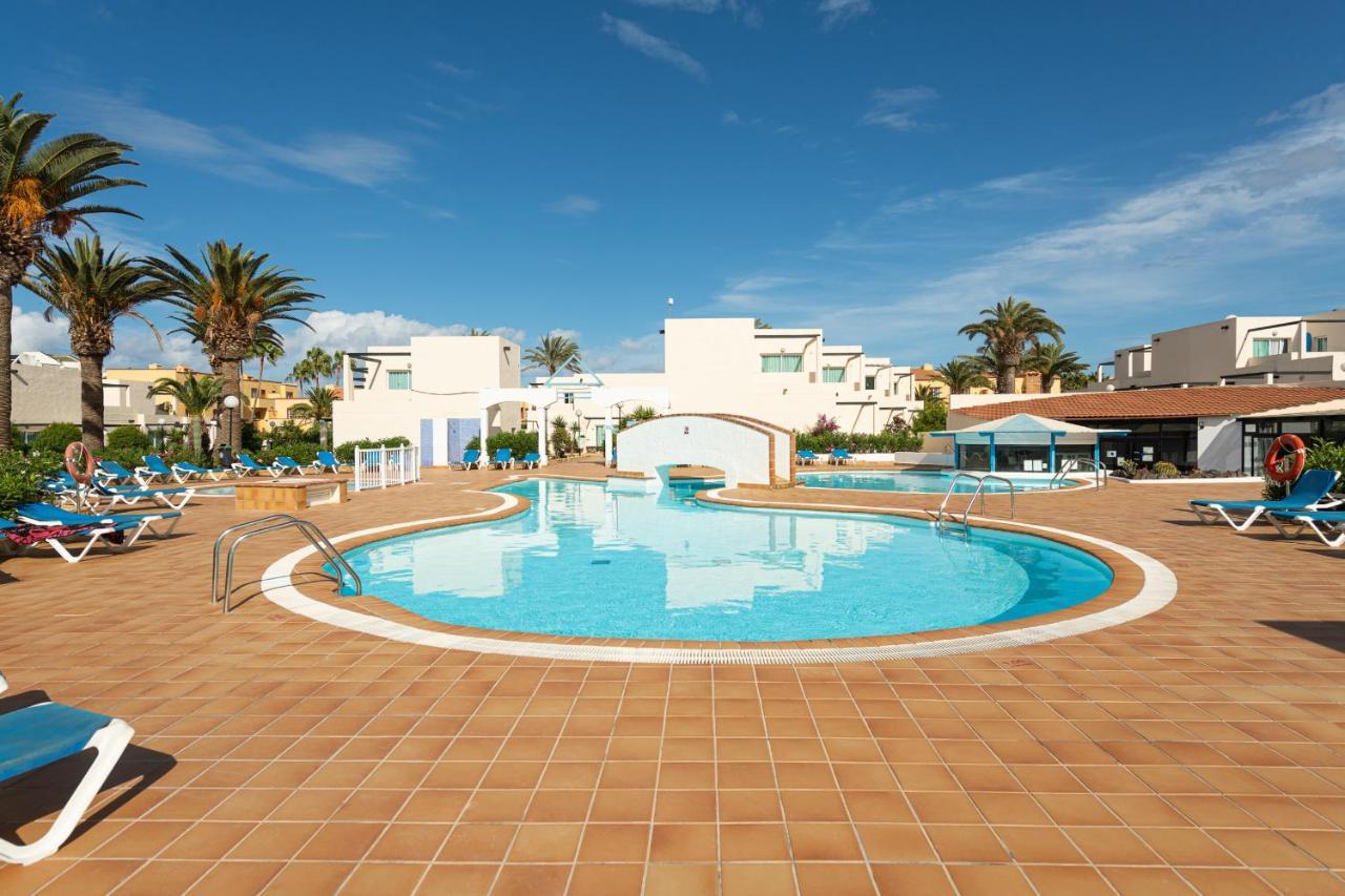 Homeforguest Apartamento 15 Con Terraza Y Piscina En Corralejo Buitenkant foto