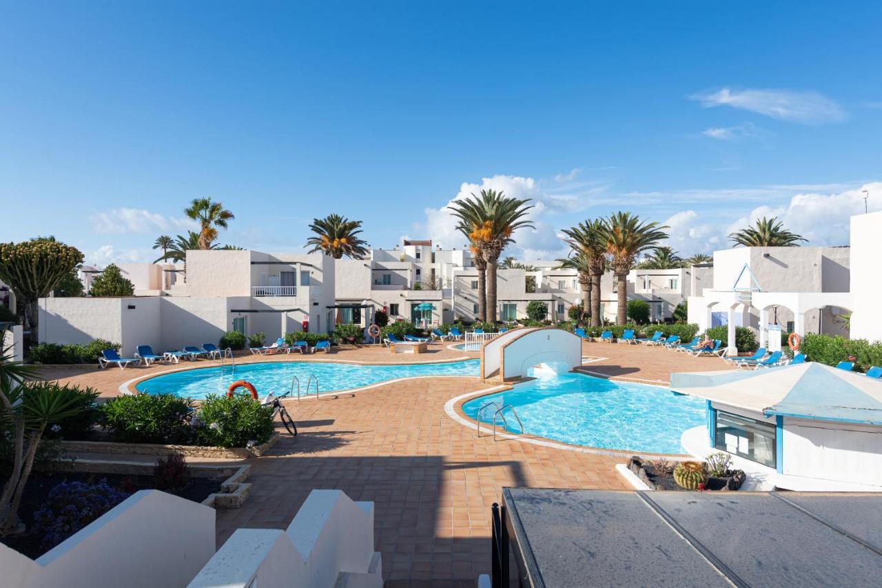 Homeforguest Apartamento 15 Con Terraza Y Piscina En Corralejo Buitenkant foto