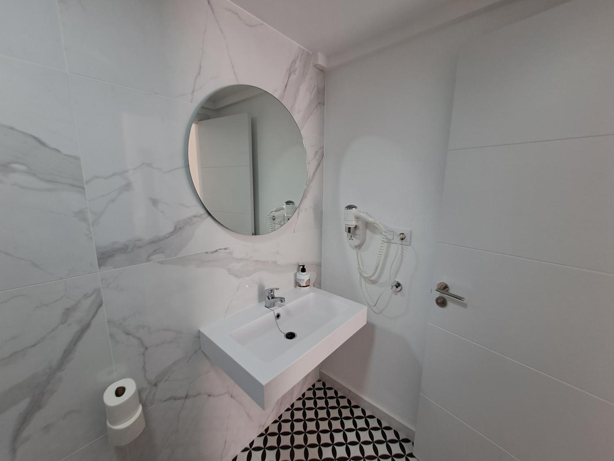 Homeforguest Apartamento 15 Con Terraza Y Piscina En Corralejo Buitenkant foto